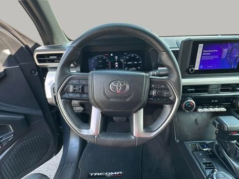 Used 2024 Toyota Tacoma TRD Off-Road AWD/4WD image 12