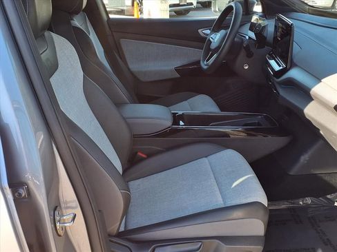 Certified 2023 Volkswagen ID.4 Pro image 25