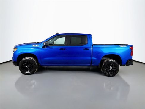 Used 2022 Chevrolet Silverado 1500 Custom Trail Boss AWD/4WD image 6
