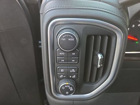Certified 2020 Chevrolet Silverado 1500 LT Trail Boss w/ Convenience Package AWD/4WD image 16