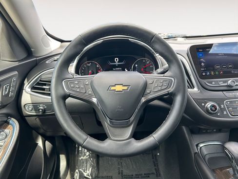 Used 2024 Chevrolet Malibu LT FWD image 14