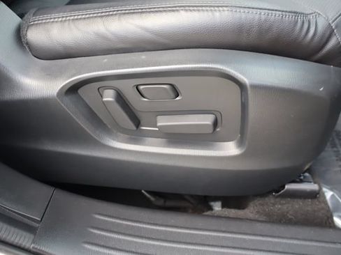 Used 2021 MAZDA CX-9 Touring w/ Touring Premium Package FWD image 13