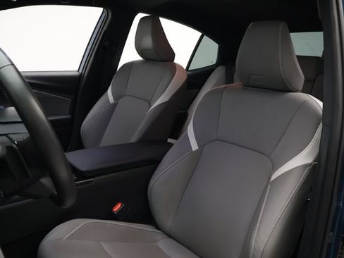 Certified 2025 Toyota Camry SE w/ Convenience Package FWD image 13