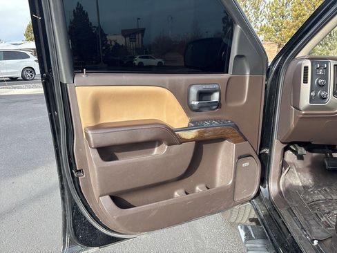 Used 2017 GMC Sierra 1500 Denali image 9