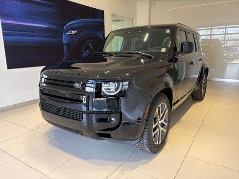 New 2026 Land Rover Defender 110 X-Dynamic SE AWD/4WD image 1