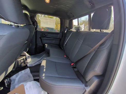 New 2026 RAM 3500 Tradesman AWD/4WD image 30
