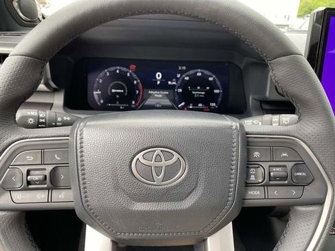 New 2026 Toyota 4Runner 4WD image 13
