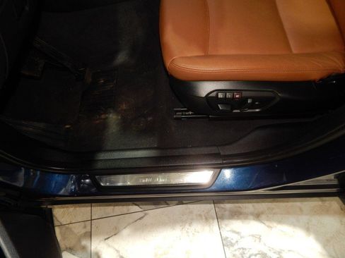 Used 2017 BMW X4 xDrive28i w/ Technology Package image 14