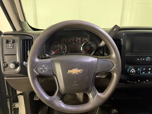 Used 2019 Chevrolet Silverado 2500 W/T AWD/4WD image 12