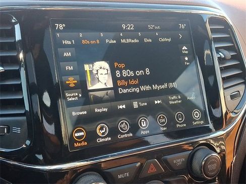 Used 2020 Jeep Grand Cherokee Overland image 18