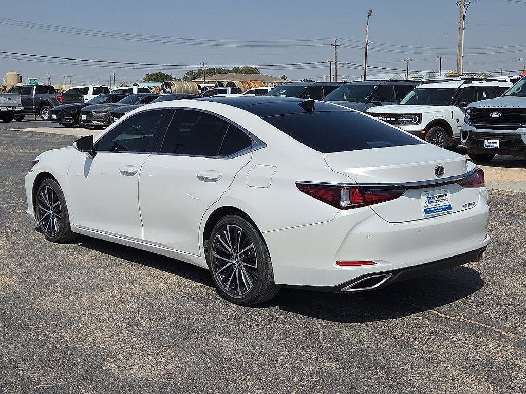Used 2025 Lexus ES 350 w/ Premium Package FWD image 3