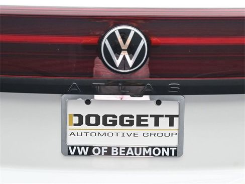 New 2025 Volkswagen Atlas Cross Sport SEL R-Line image 24