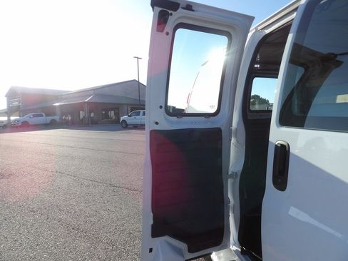 Used 2025 GMC Savana 2500 w/ Driver Convenience Package RWD image 31