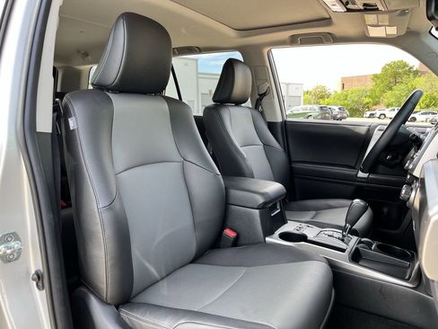 Used 2024 Toyota 4Runner SR5 Premium w/ Moonroof Package RWD image 25