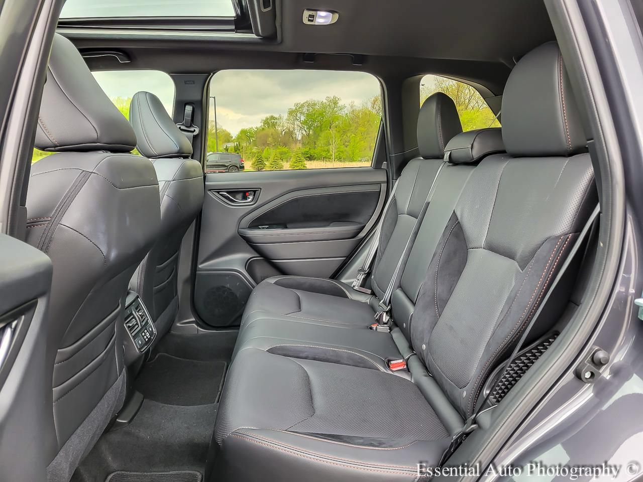 Used 2025 Subaru Forester Touring AWD/4WD image 29