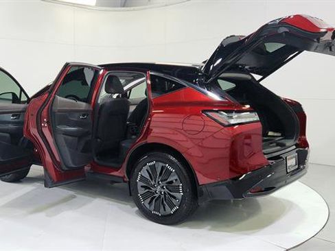 Certified 2025 Nissan Murano Platinum w/ Cargo Package image 11