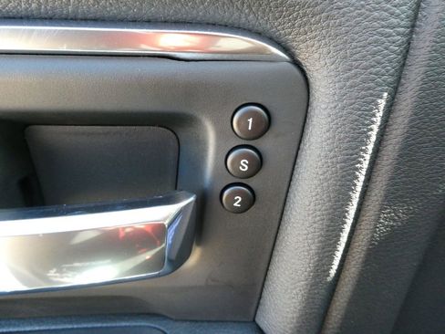New 2026 RAM 2500 Laramie AWD/4WD image 22