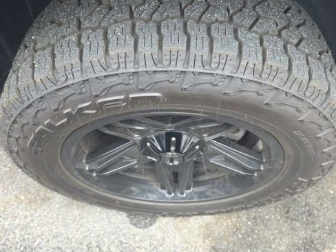 Used 2020 RAM 1500 Sport image 30