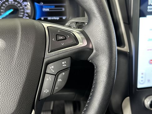 Used 2022 Ford Edge SEL w/ Convenience Package image 32