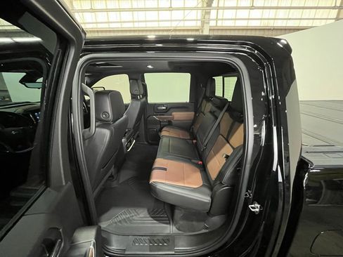 Certified 2023 Chevrolet Silverado 3500 High Country w/ Z71 Off-Road Package image 19