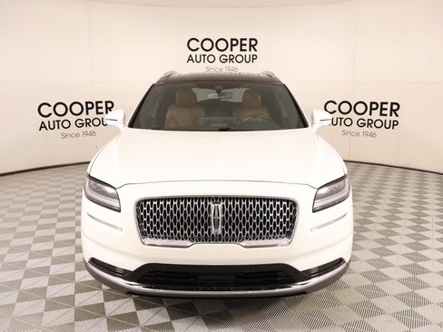 Used 2022 Lincoln Nautilus Reserve AWD/4WD image 9