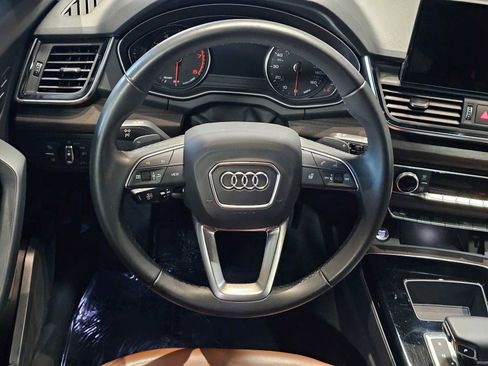 Used 2023 Audi Q5 2.0T Premium w/ Convenience Package image 20