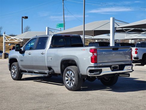 Used 2025 Chevrolet Silverado 3500 LT w/ Texas Edition image 3