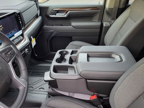 New 2026 Chevrolet Silverado 1500 LT w/ Protection Package image 18