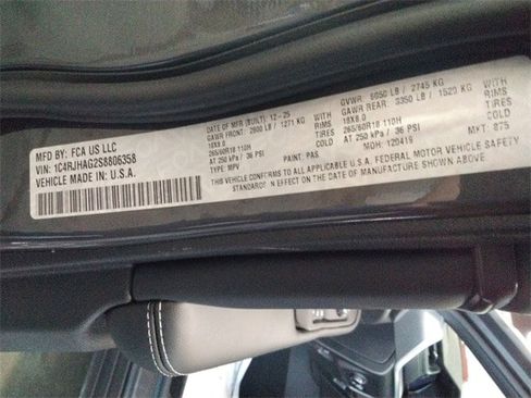 New 2025 Jeep Grand Cherokee Altitude image 14