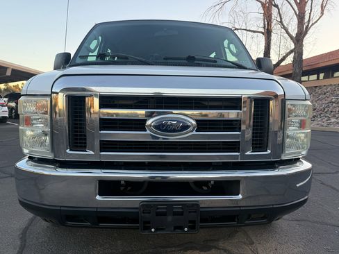 Used 2013 Ford E-350 and Econoline 350 XLT image 8