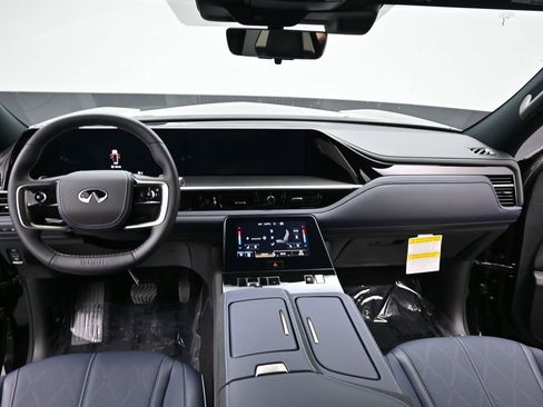 New 2026 INFINITI QX80 4WD w/ Sport Exterior Package image 10