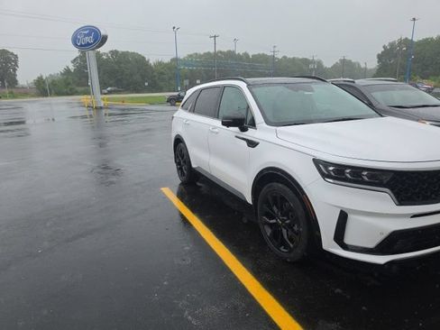 Used 2021 Kia Sorento SX FWD image 11