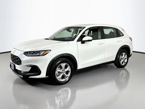 Used 2025 Honda HR-V LX image 4