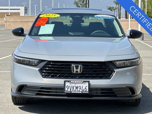 Certified 2025 Honda Accord SE image 9