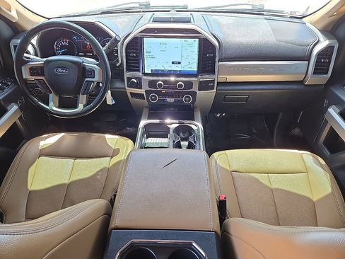 Used 2022 Ford F250 Lariat w/ Lariat Value Package RWD image 16