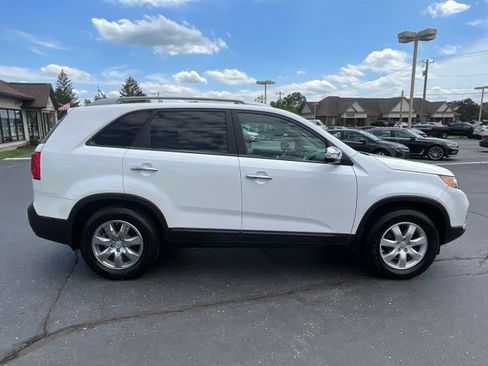Used 2013 Kia Sorento LX w/ Convenience Pkg FWD image 8