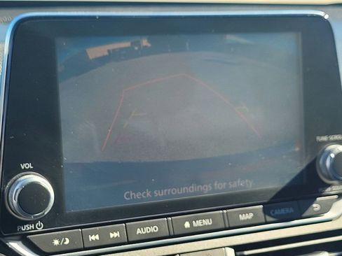 Used 2022 Nissan Altima 2.5 SL image 18