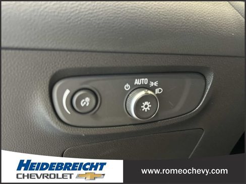 Used 2024 Buick Encore GX Sport Touring w/ Comfort Package AWD/4WD image 30