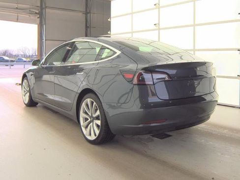 Used 2018 Tesla Model 3 Long Range image 5