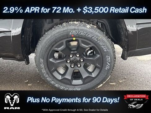 New 2026 RAM 1500 4x4 Crew Cab image 32