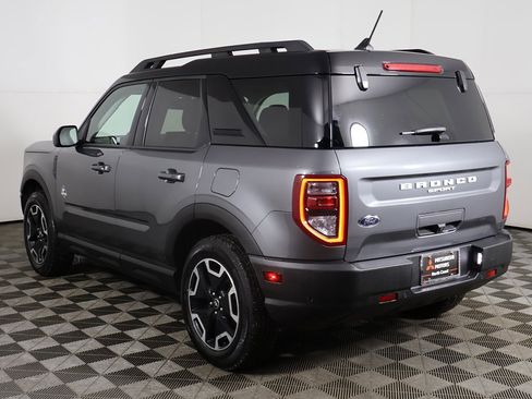 Used 2024 Ford Bronco Sport Outer Banks w/ Tech Package image 11