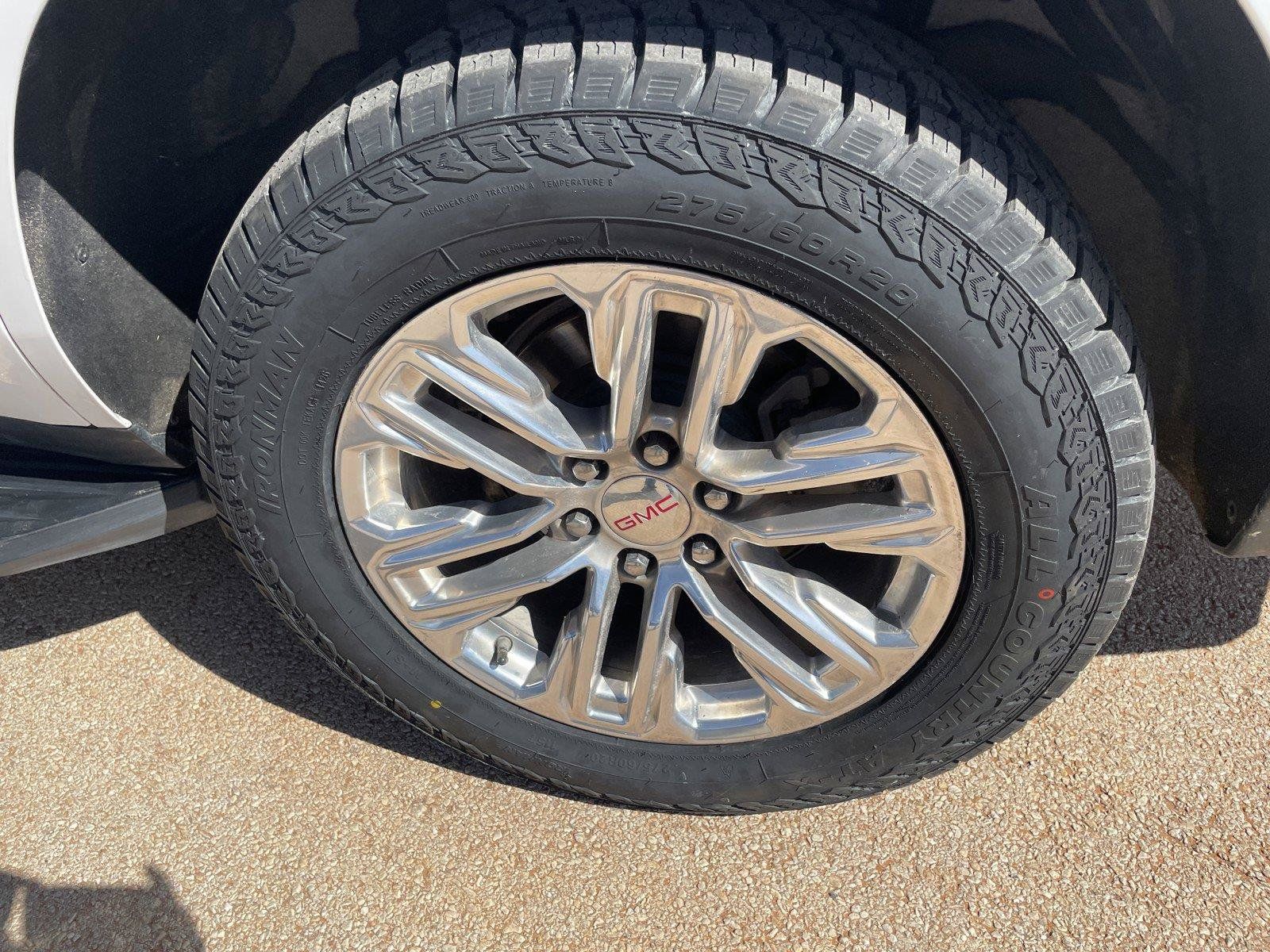 Used 2022 GMC Yukon SLE RWD image 35
