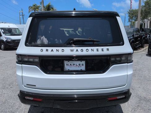 Used 2023 Jeep Grand Wagoneer L Series III w/ Quick Order Packagew 28T AWD/4WD image 6