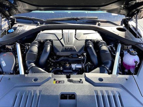 New 2026 Genesis GV70 3.5T Sport Prestige AWD/4WD image 10