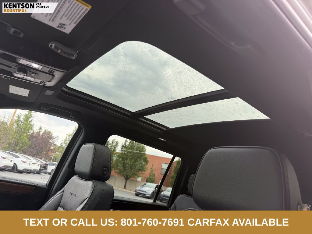 Used 2025 GMC Yukon XL Denali w/ Sun & Power Step Package AWD/4WD image 31