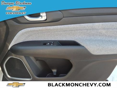 Used 2025 Jeep Compass Sport w/ Mopar Graphics Package AWD/4WD image 6