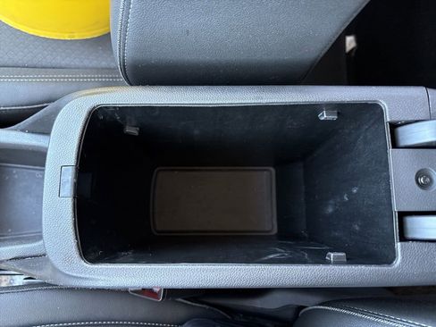 Used 2025 Buick Encore GX Preferred image 40