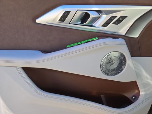 New 2026 BMW XM Label Red image 15