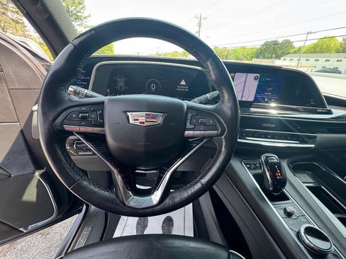 Used 2022 Cadillac Escalade ESV Sport w/ Touring Package image 14