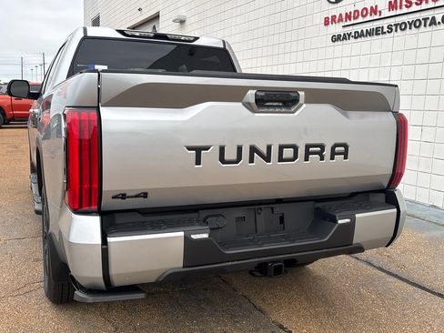 New 2026 Toyota Tundra SR5 AWD/4WD image 30